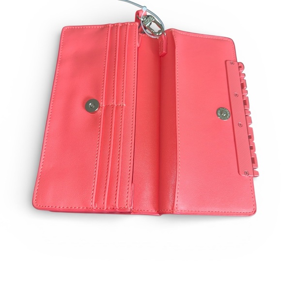 Steve Madden BCabbyy Sunset Coral Faux Leather Flap Wallet/Wristlet/Clutch NWT - Picture 5 of 10